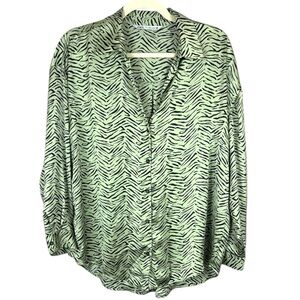Zara Green and White Zebra Print 3/4 Sleeve Oversized Top Size Medium
